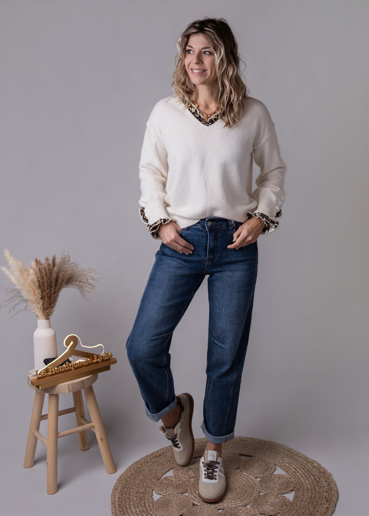 Pull col V beige détails léopard