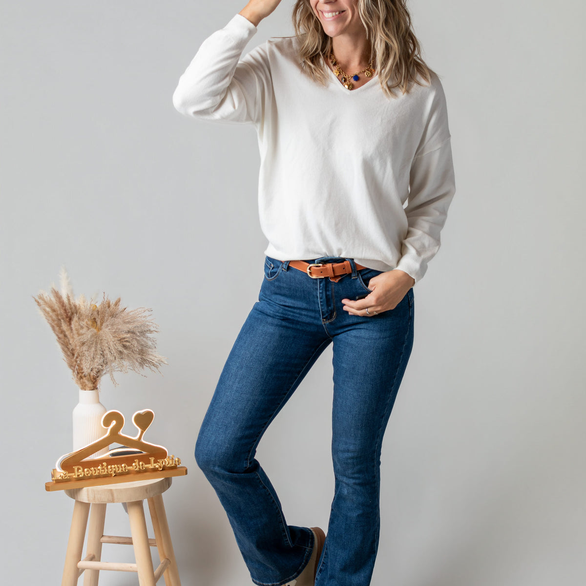 Pull fin écru cœur dentelle