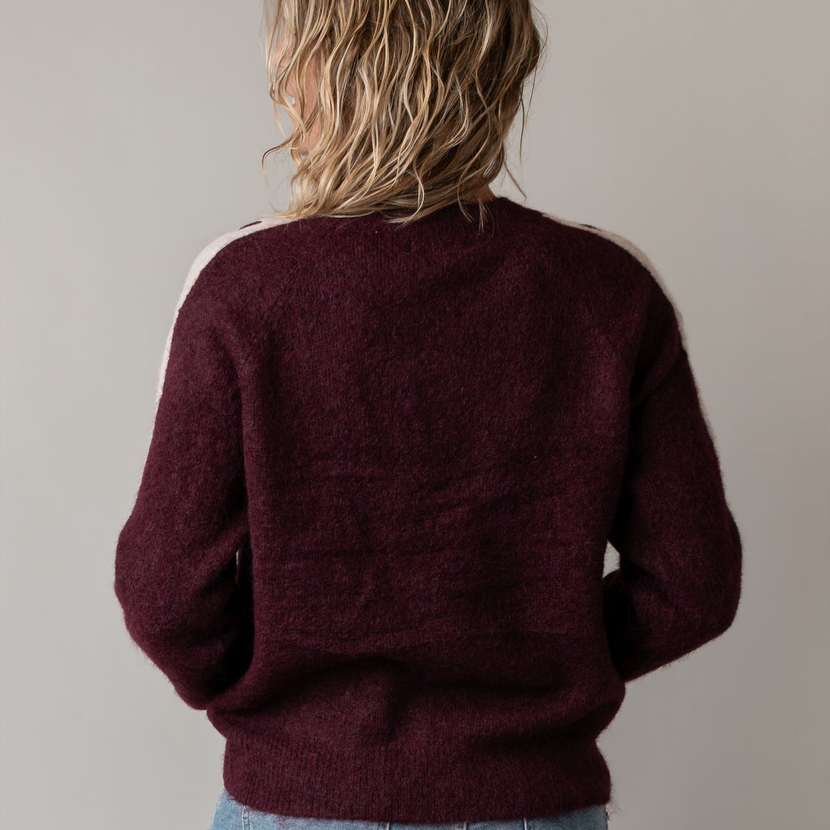 Pull bordeaux cœurs brodés