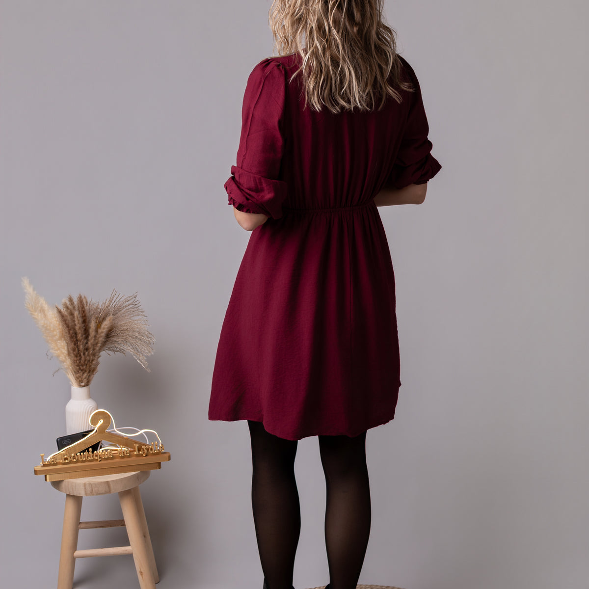 Robe courte bordeaux manches longues