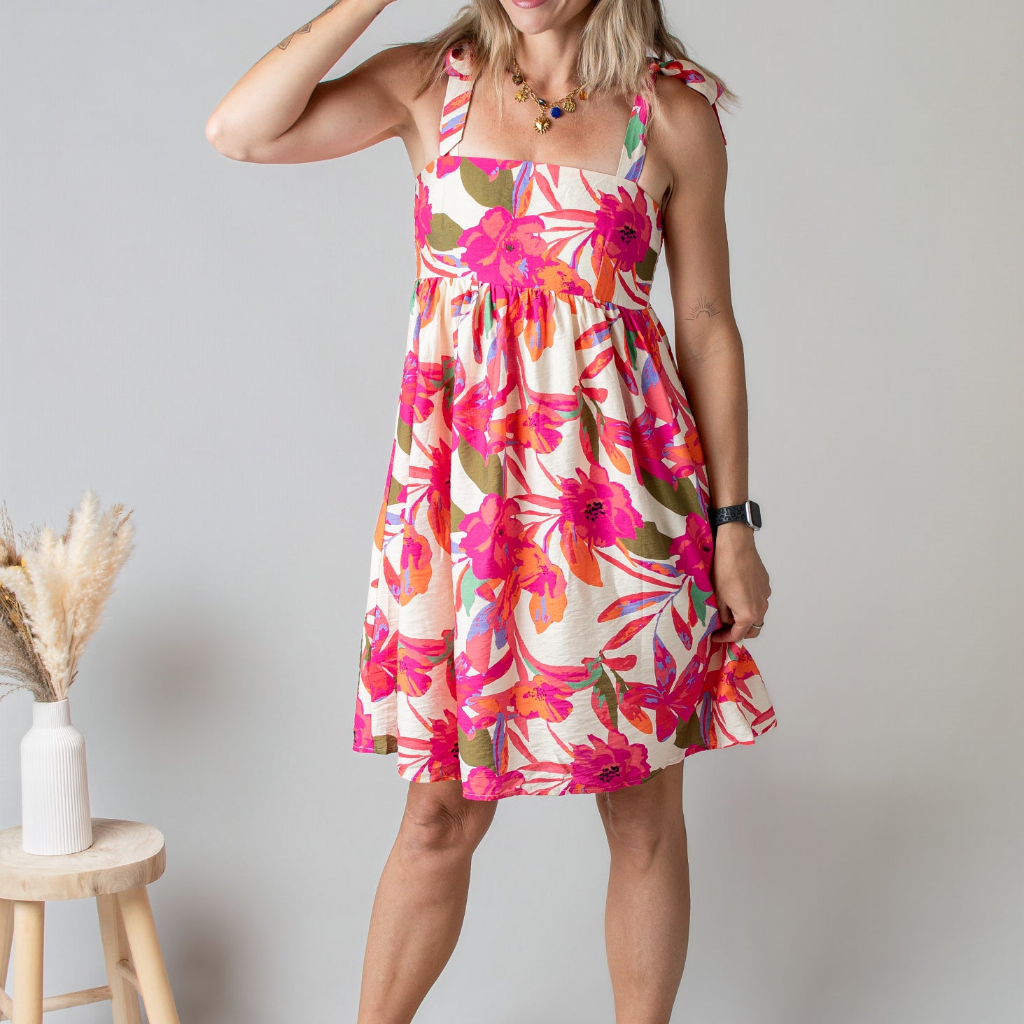 Robe Courte Fleurie Fuchsia LA BOUTIQUE DE LYDIE