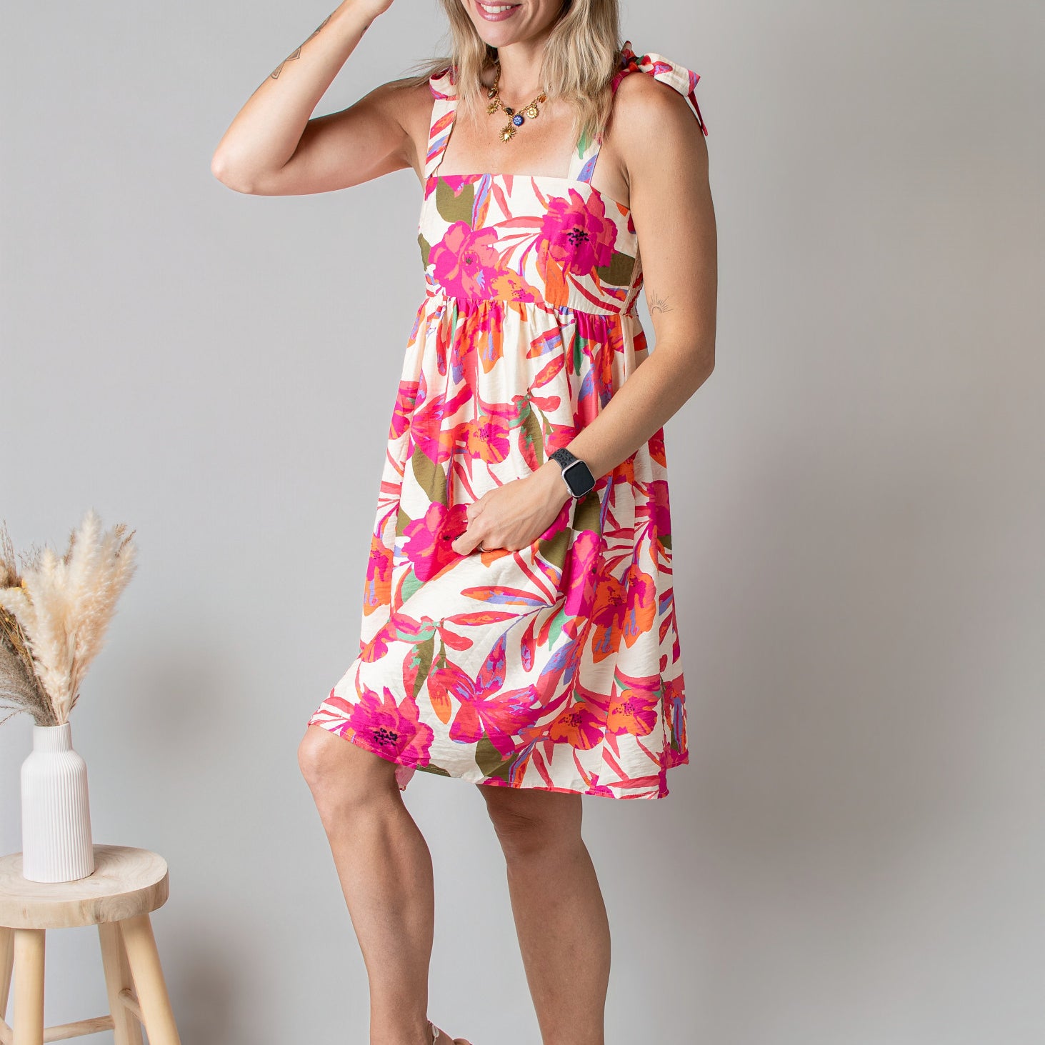 Robe Courte Fleurie Fuchsia la butique de lydie