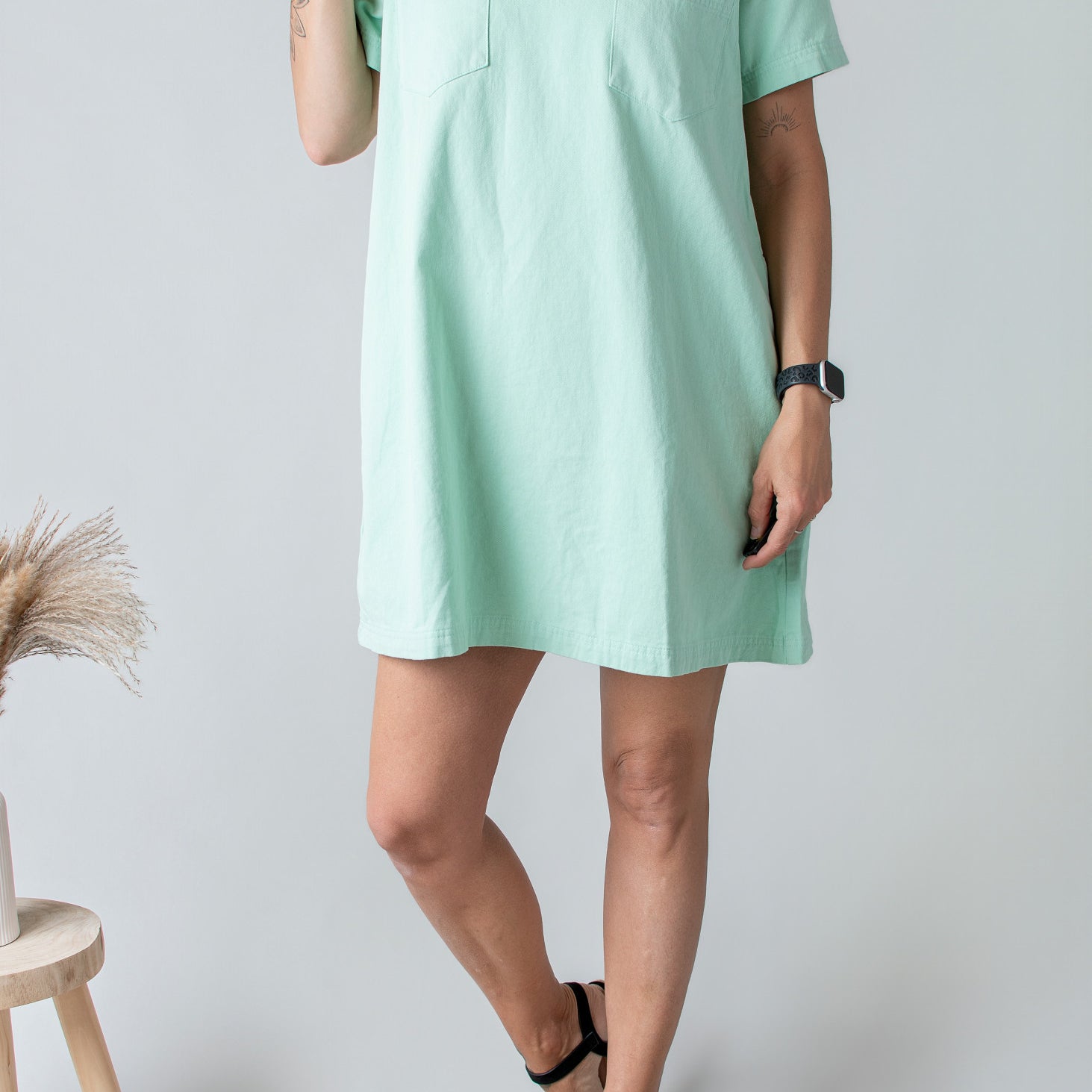 Robe Droite Coton Vert d'Eau Col V Style Denim