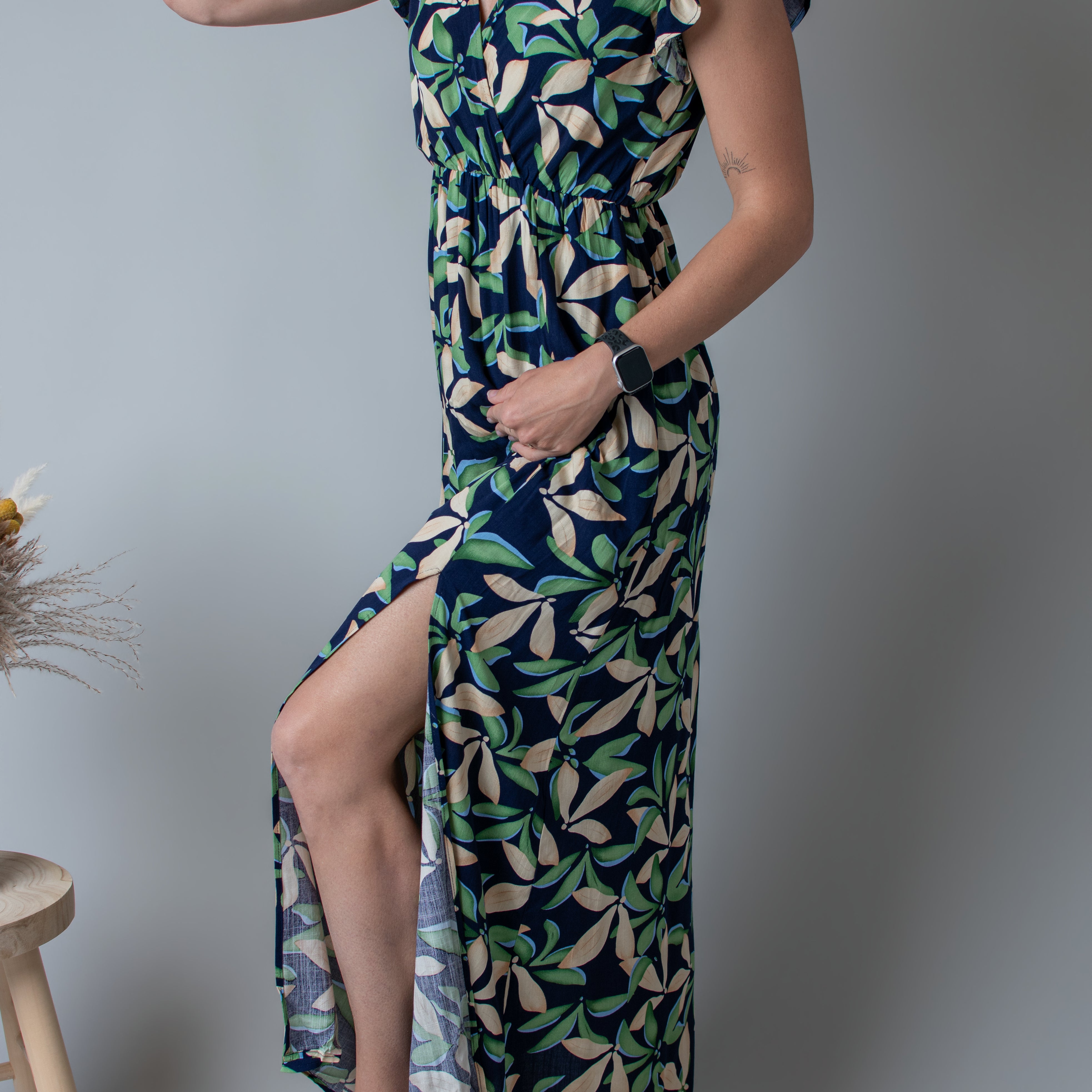 Robe longue fleurie vert et marine