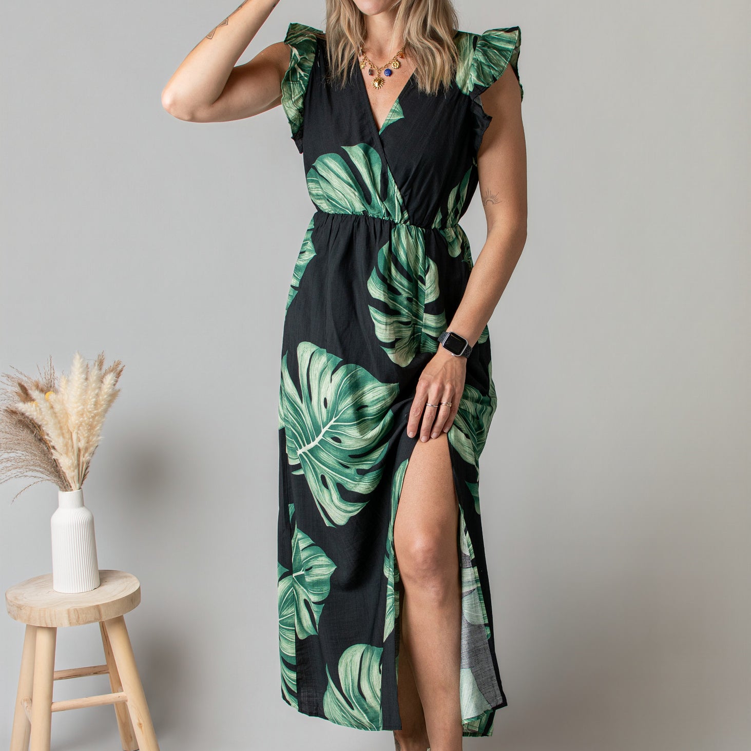 Robe Longue Noire Exotique