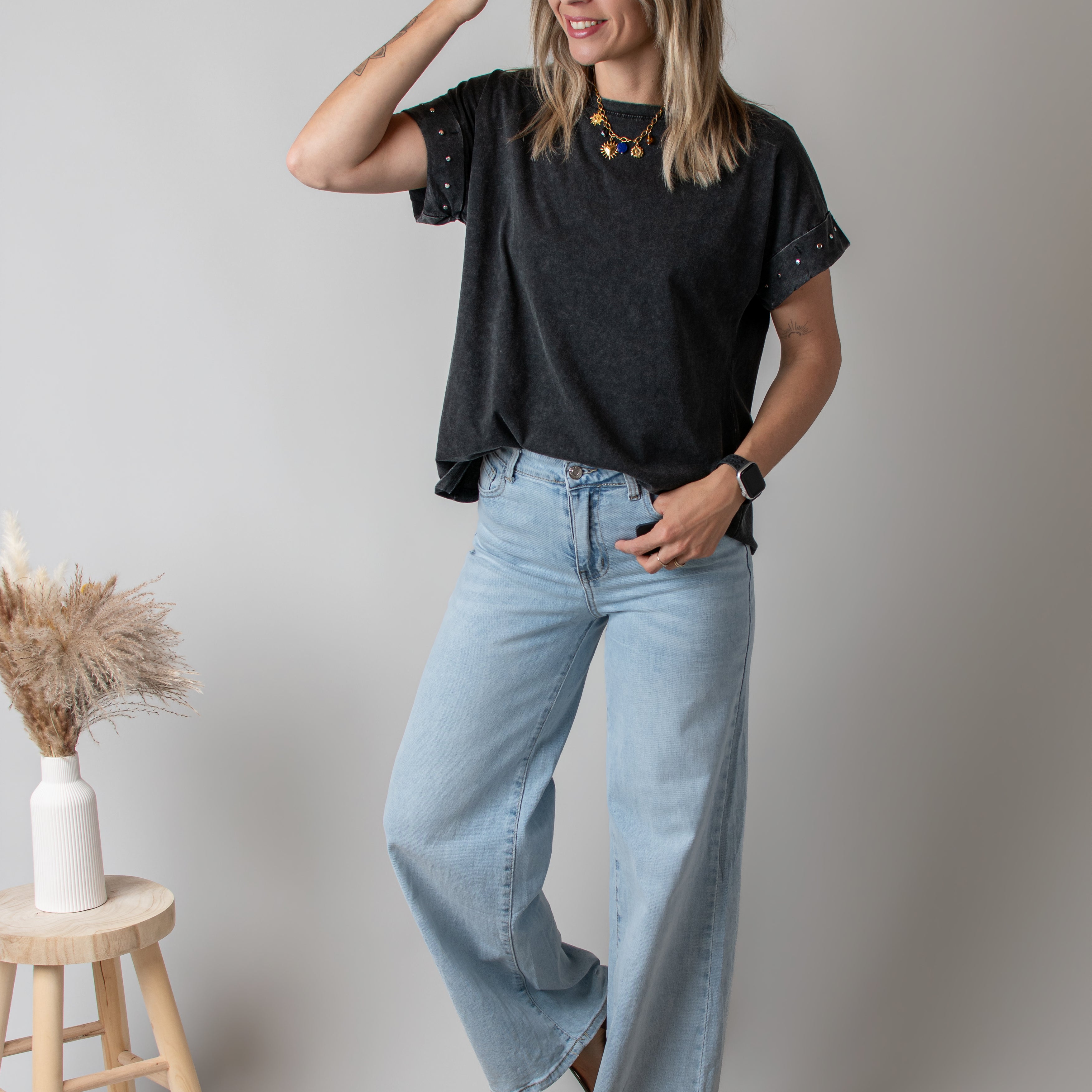 T-shirt Noir Délavé à Clous femme