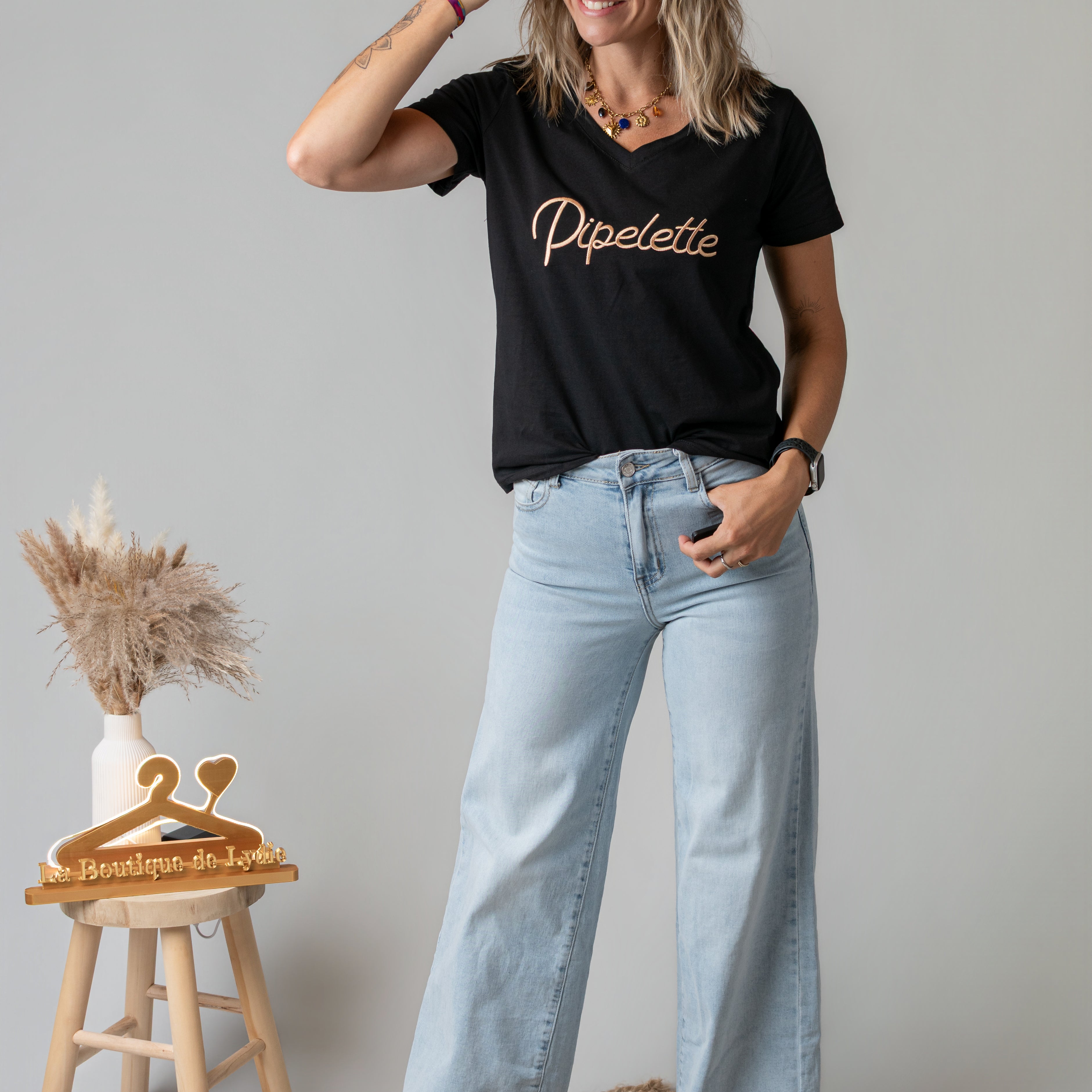 T-shirt noir brodé Pipelette doré