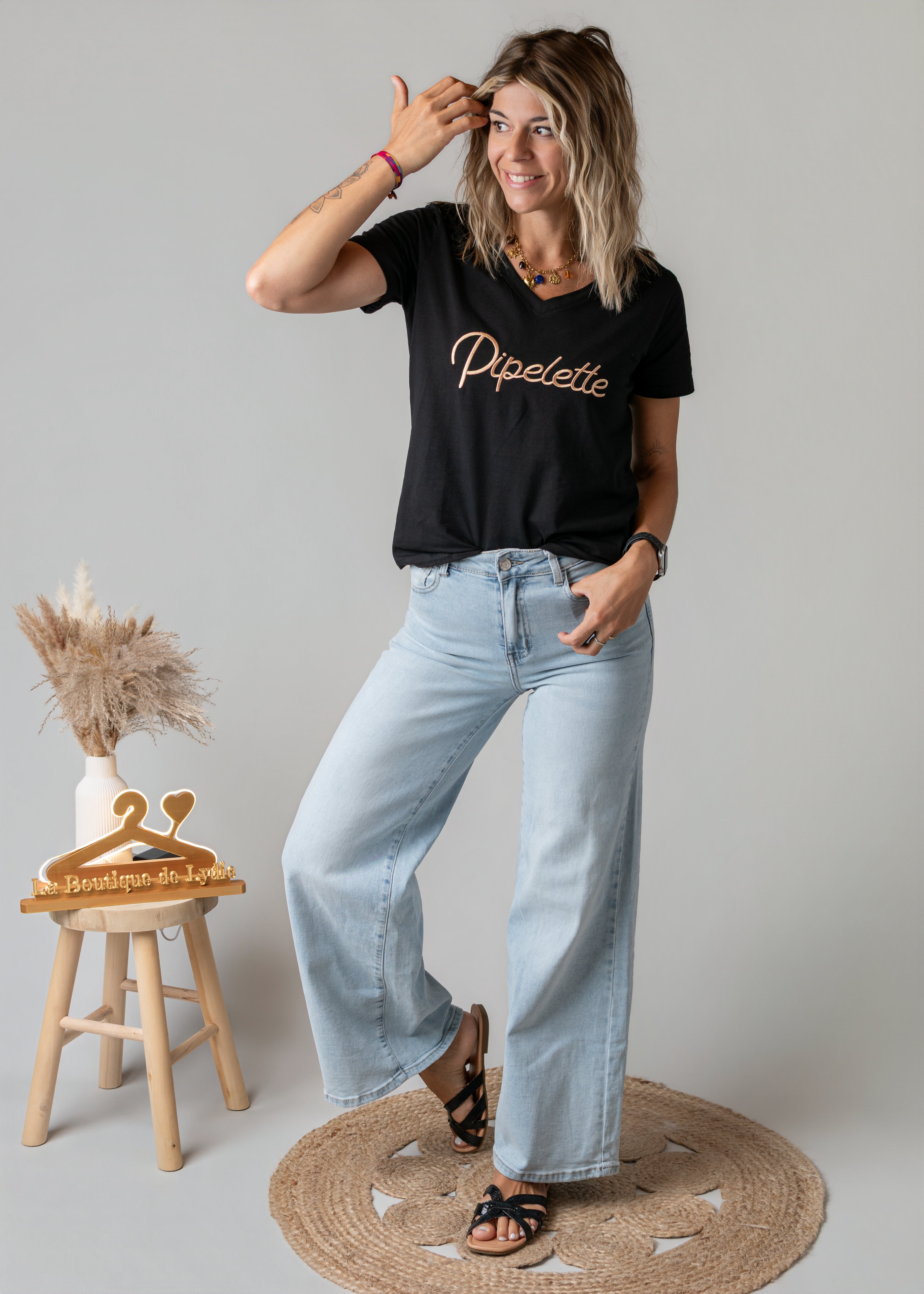 T-shirt noir brodé Pipelette doré