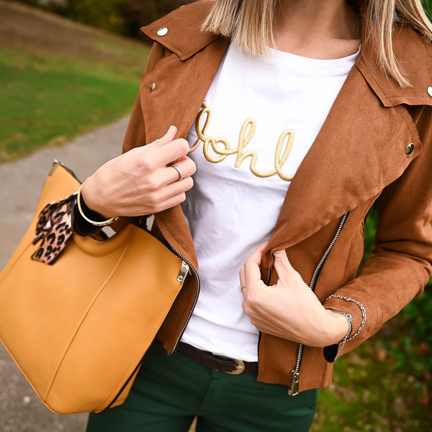 T-shirt Oohlala Blanc brodé doré - La Boutique de Lydie S/M