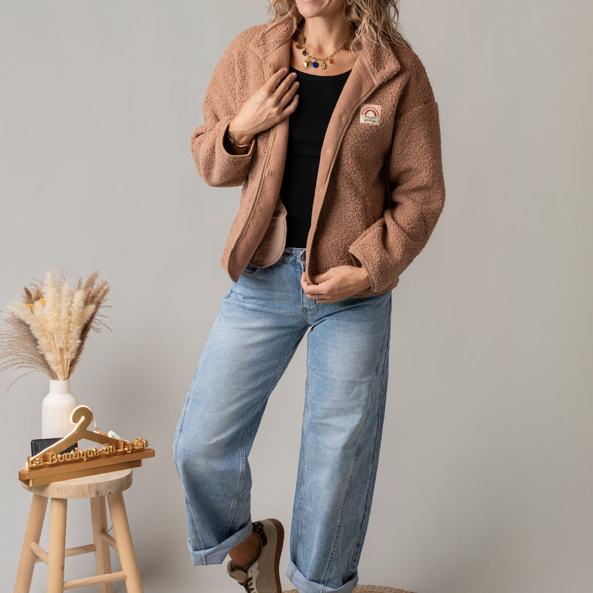 Veste bouclette camel rosé