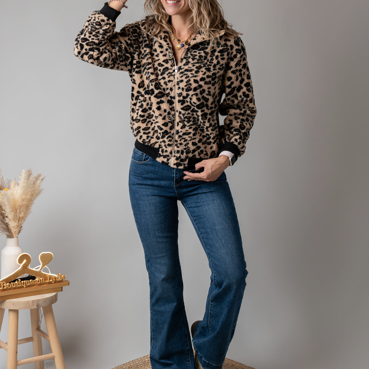 Veste zippée bouclée léopard