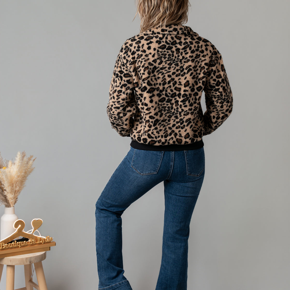 Veste zippée bouclée léopard