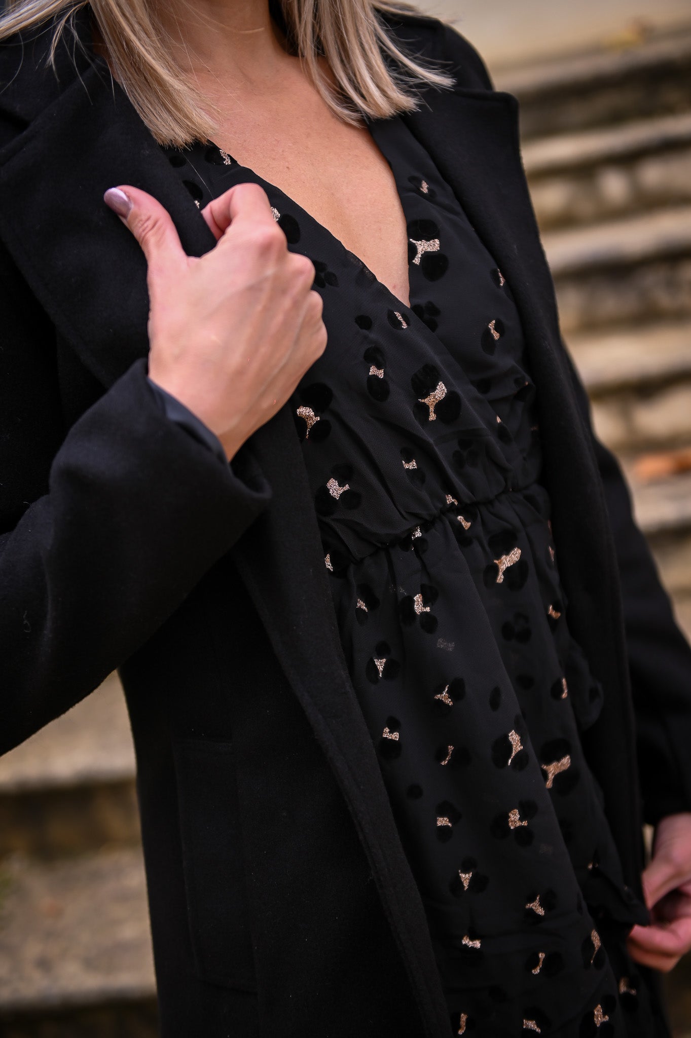 robe noire léopard