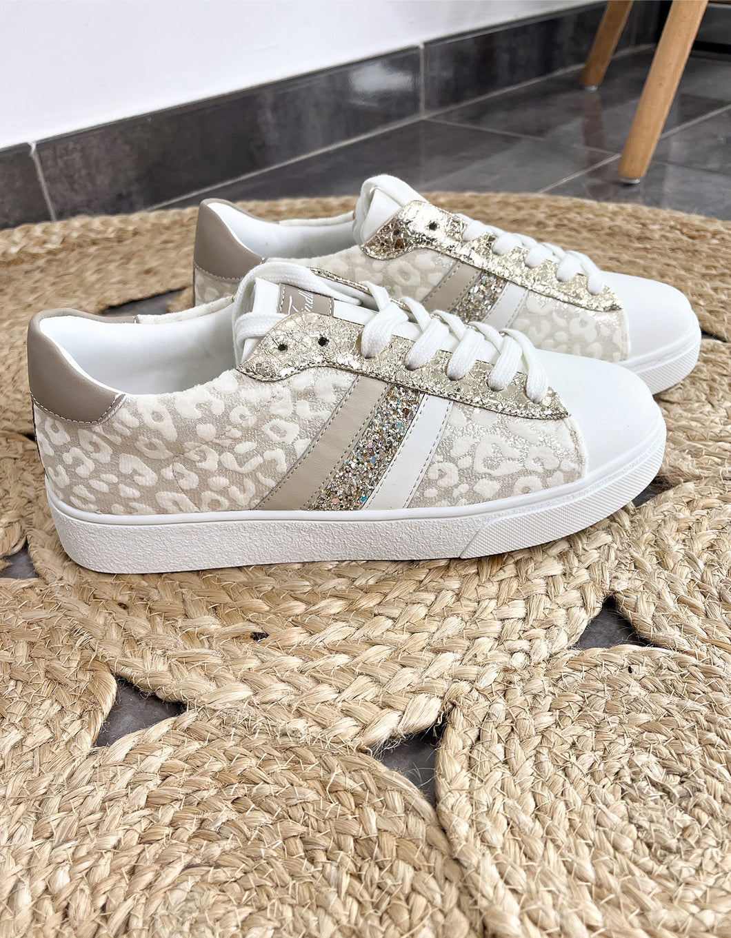 baskets léopard doré la boutique de Lydie