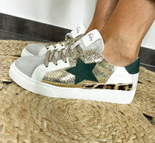 Charger l&#39;image dans la galerie, baskets verte et gold la boutique de lydie
