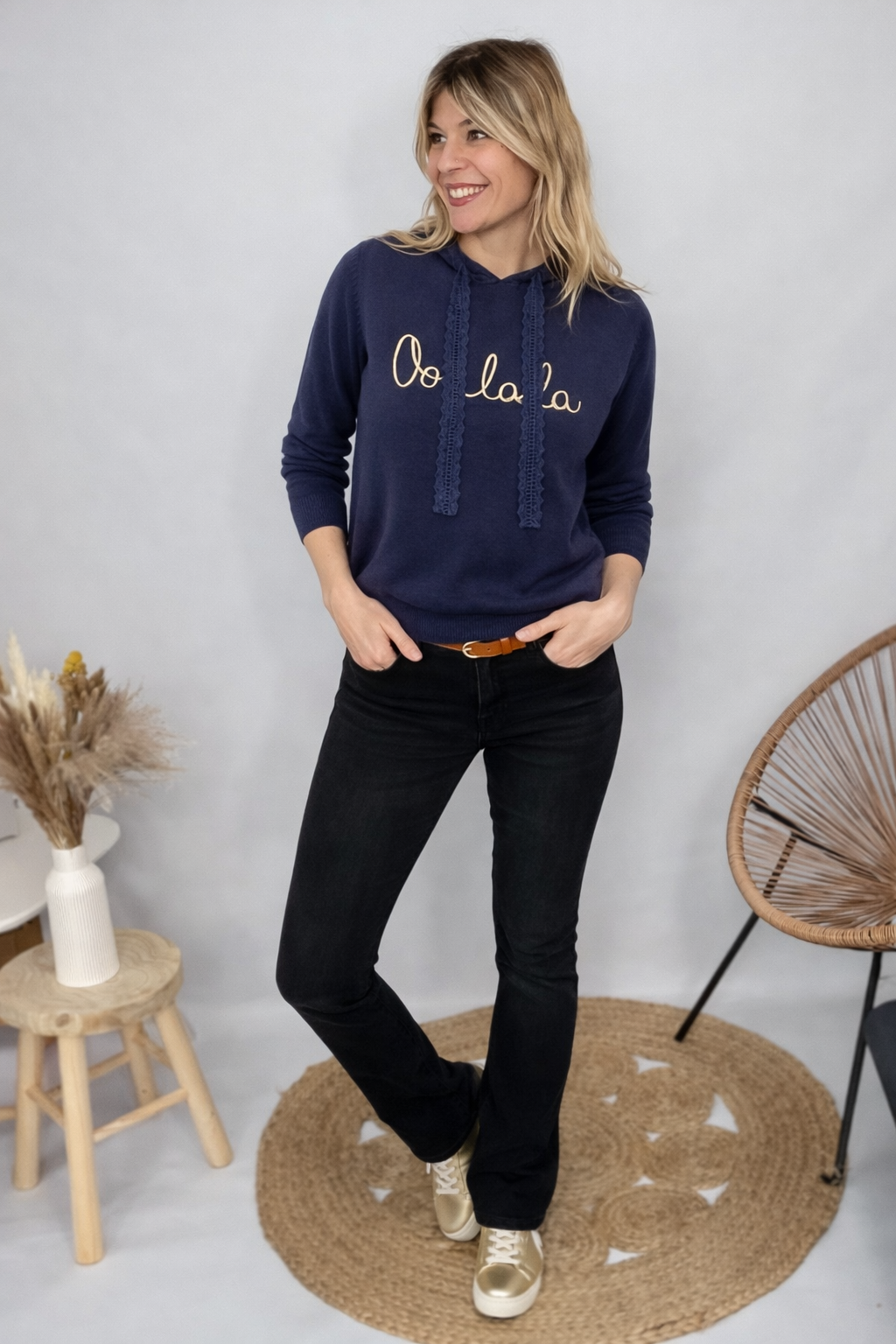 Pull Sweat à Capuche "Oohlala" – Marine femme