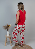 Pantalon Fluide Imprimé Floral Rouge Écru