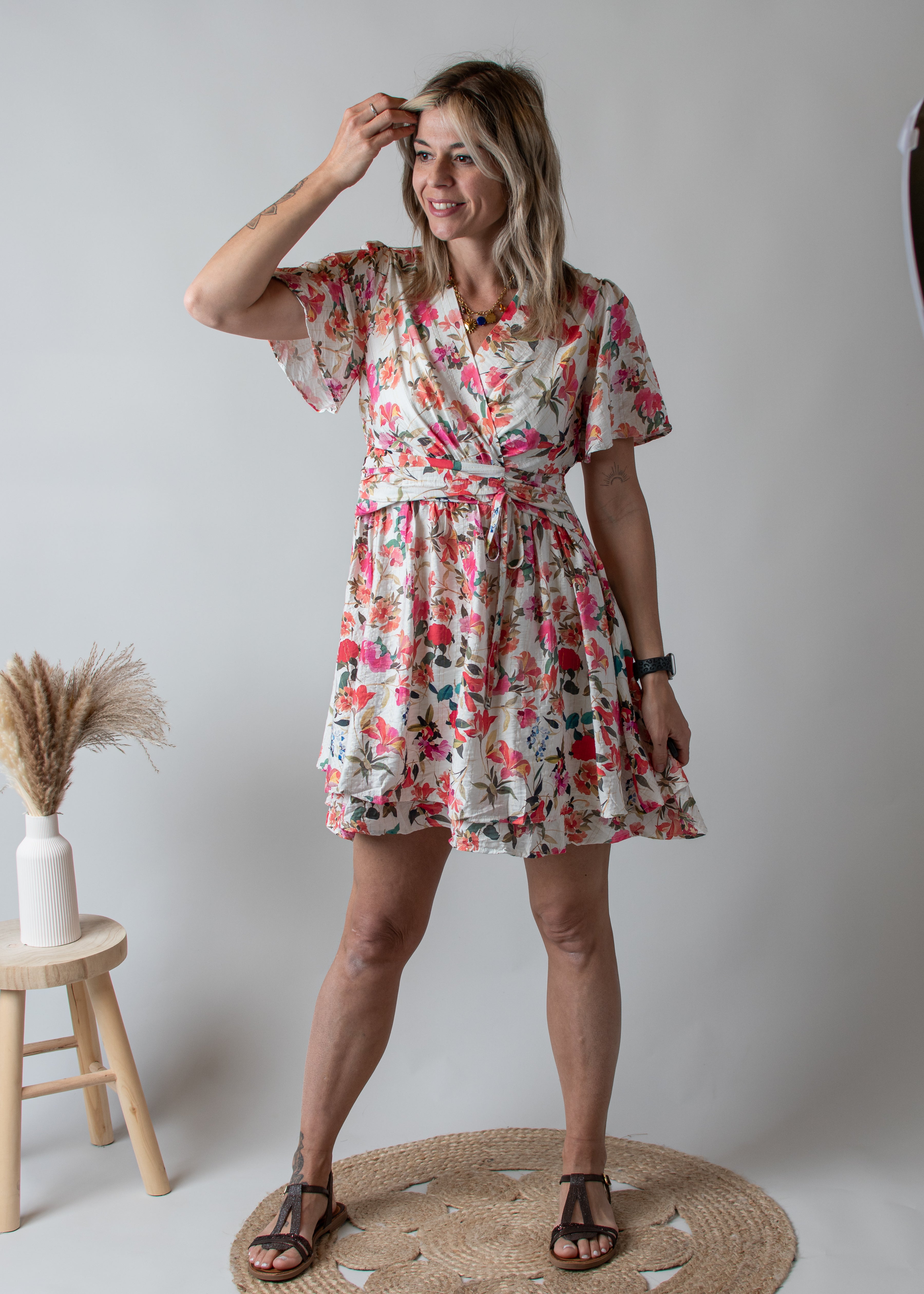 Robe Courte Blanc Cassé Fleuri la boutique de lydie