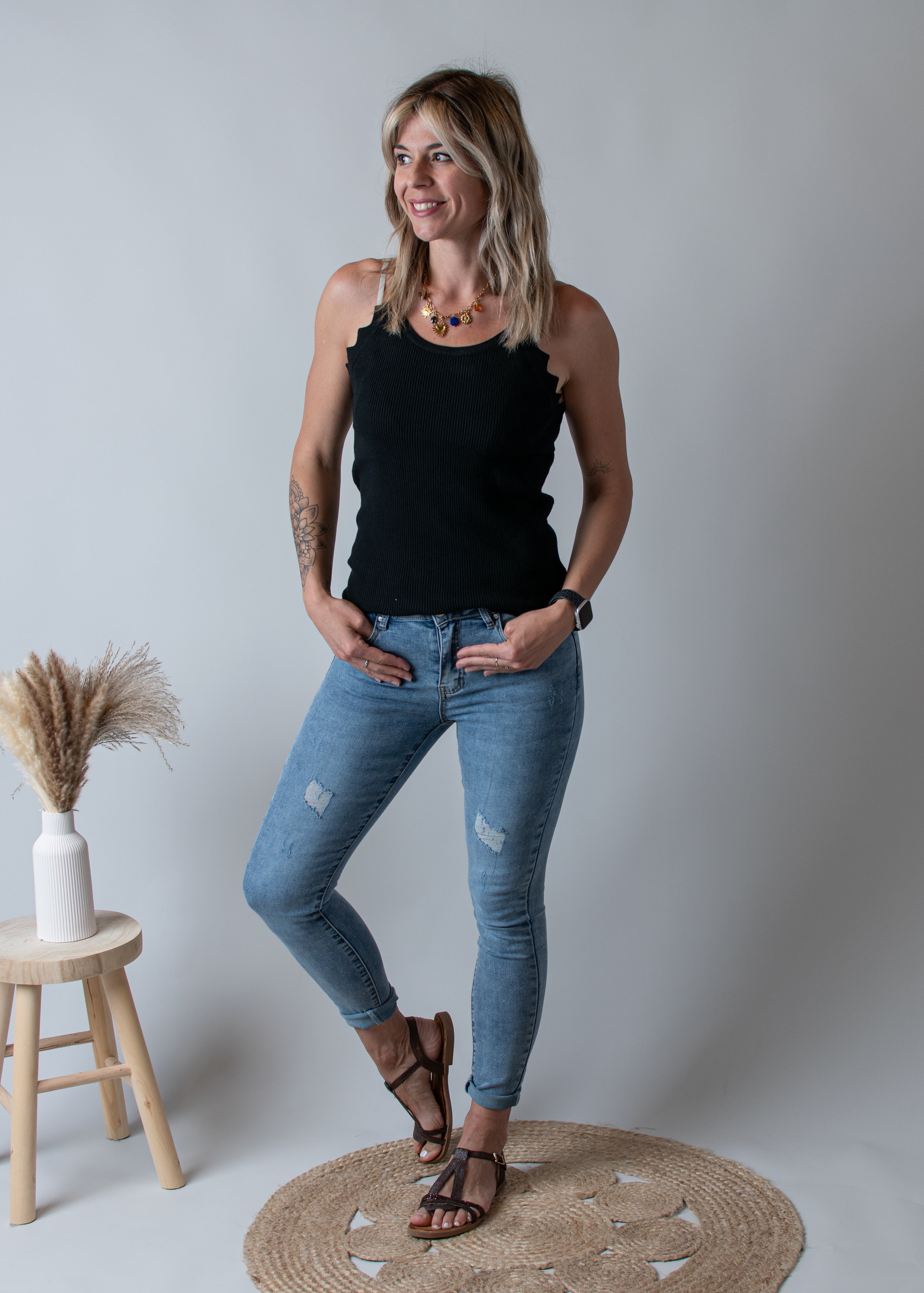 Débardeur côtelée noir coupe américaine