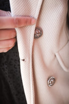 Manteau beige mi long, 4 boutons, avec poches