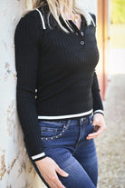 Pull fin noir avec col à revers, la boutique de lydie