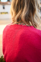 Pull fuchsia col V fleuri la boutique de lydie