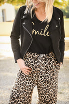 T-shirt noir brodé "Smile" doré la boutique de lydie