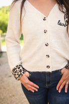 Gilet beige et léopard, broderie coeur