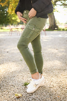 Skinny cargo kaki femme