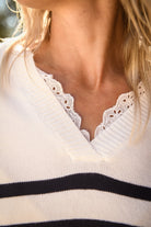 Pull Marinière Ecru rayé marine dentelle 