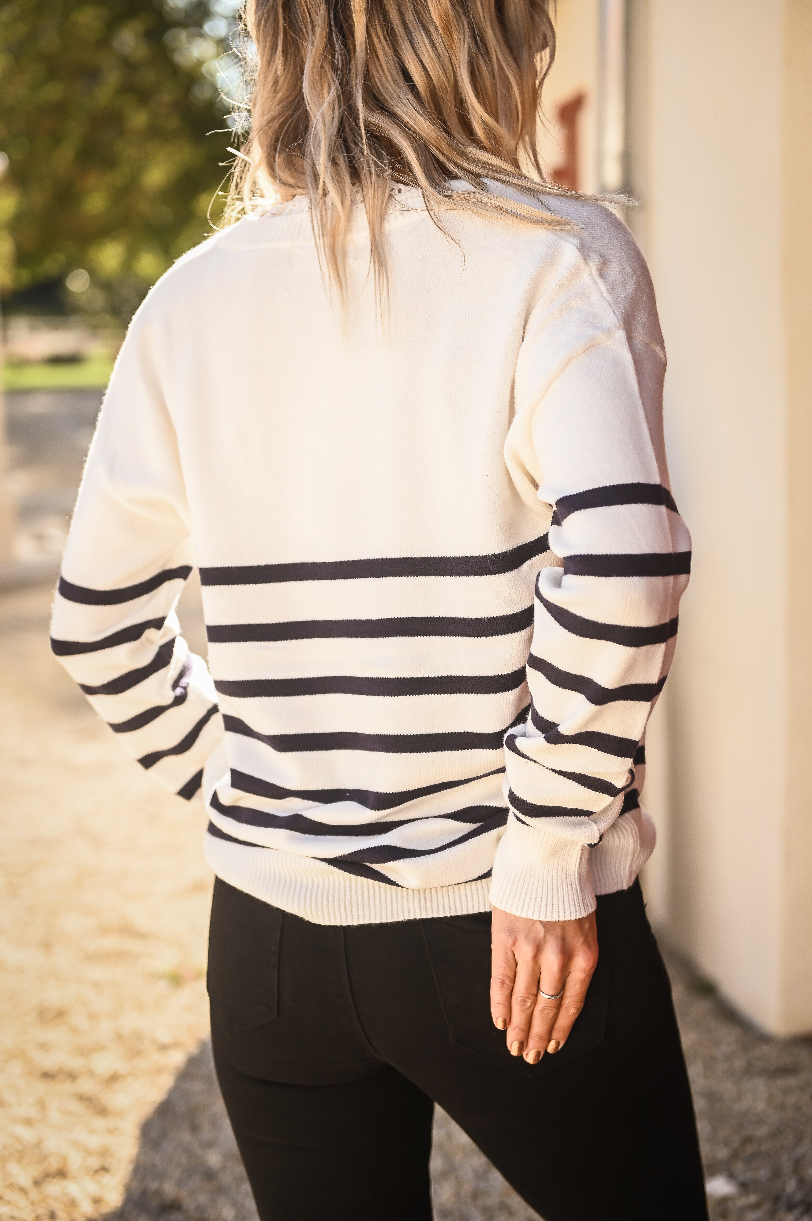 Pull Marinière Ecru rayé marine dentelle 