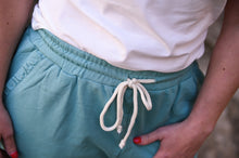 Charger l&#39;image dans la galerie, Pantalon de jogging avec lacet turquoise
