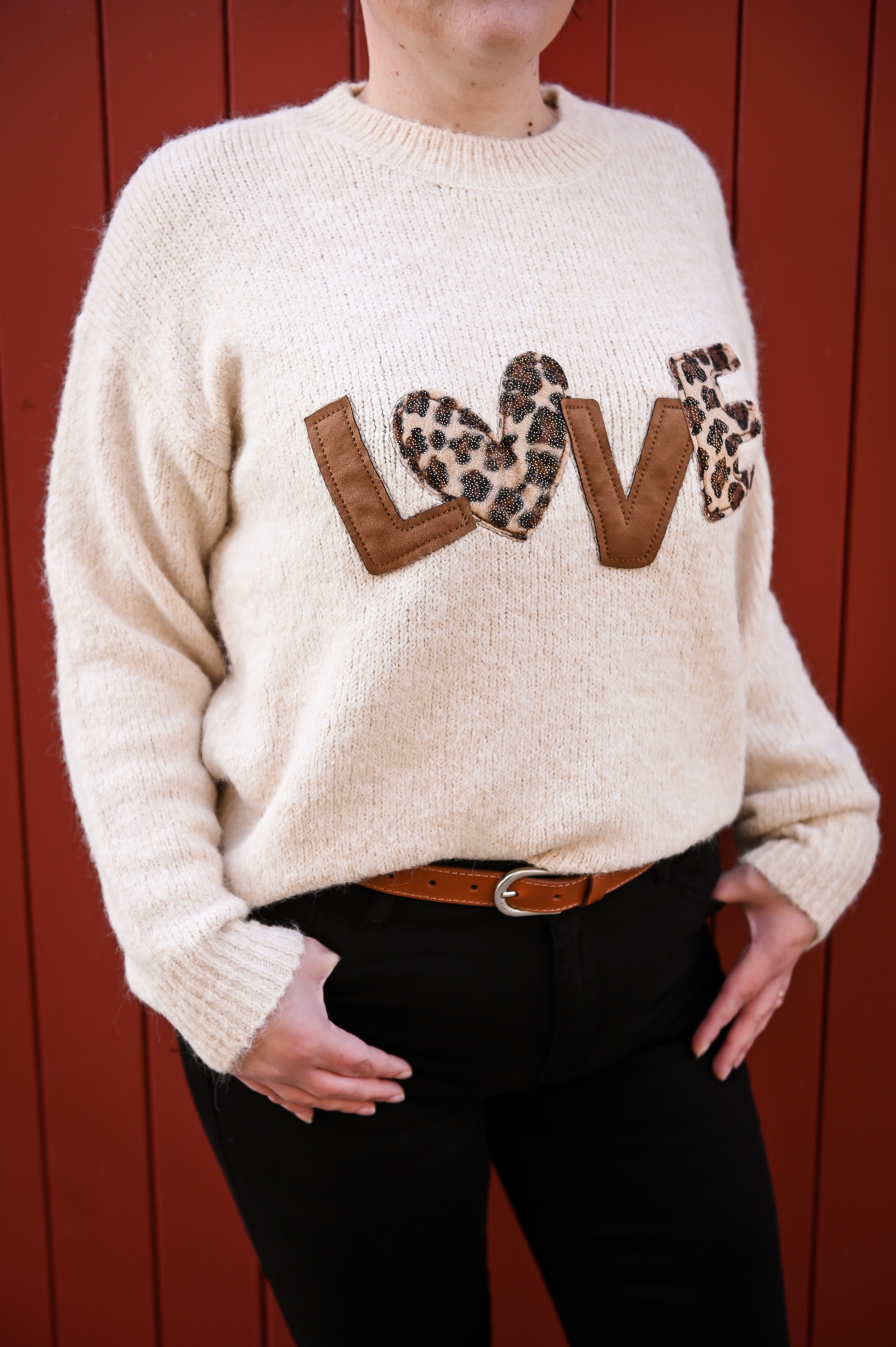 Pull beige love leopard