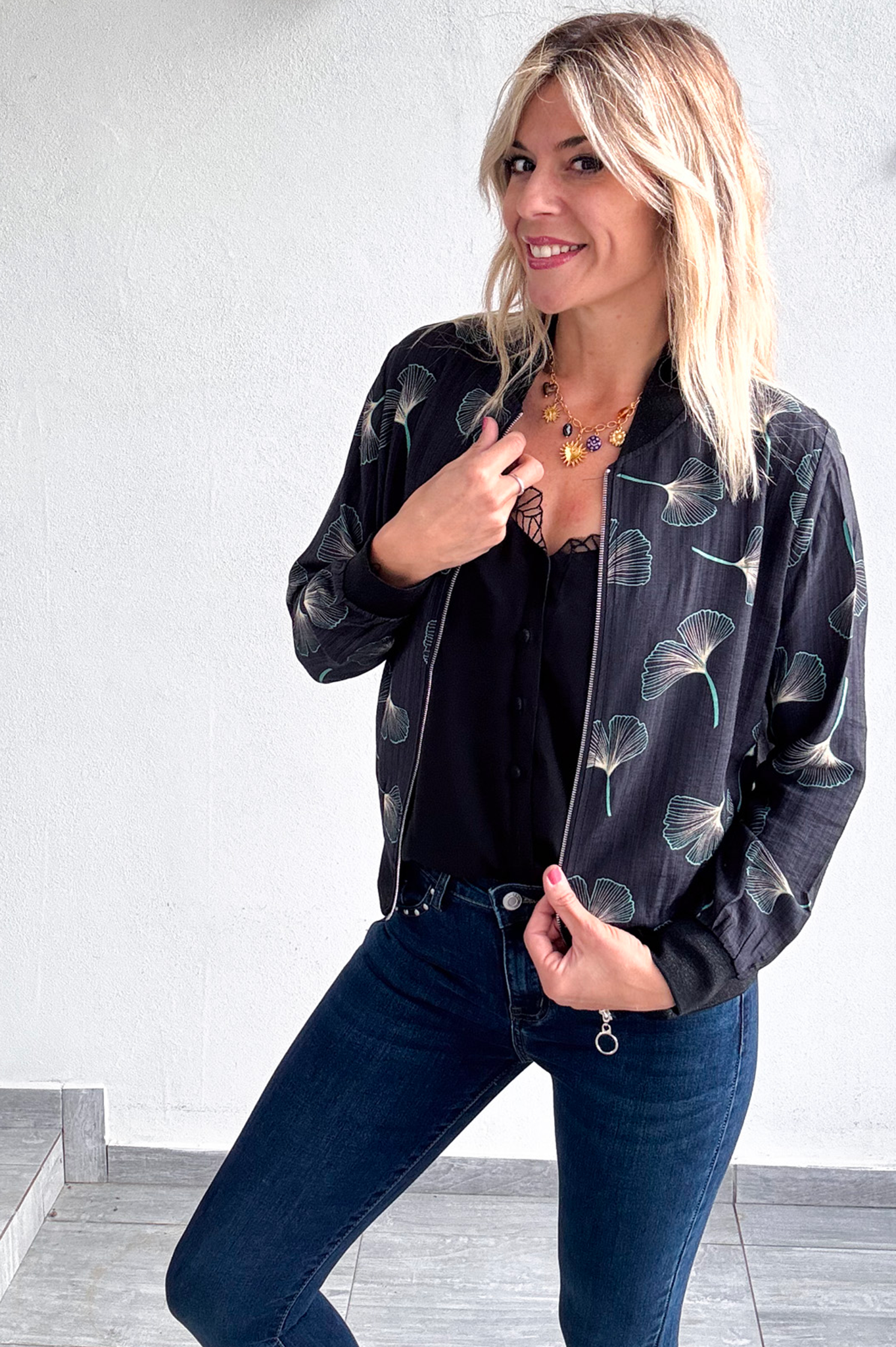 Bombers noir à motifs la boutique de lydie