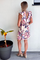 Robe courte beige motif rose et bleu