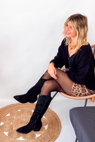 Bottes santiags noires effet daim 