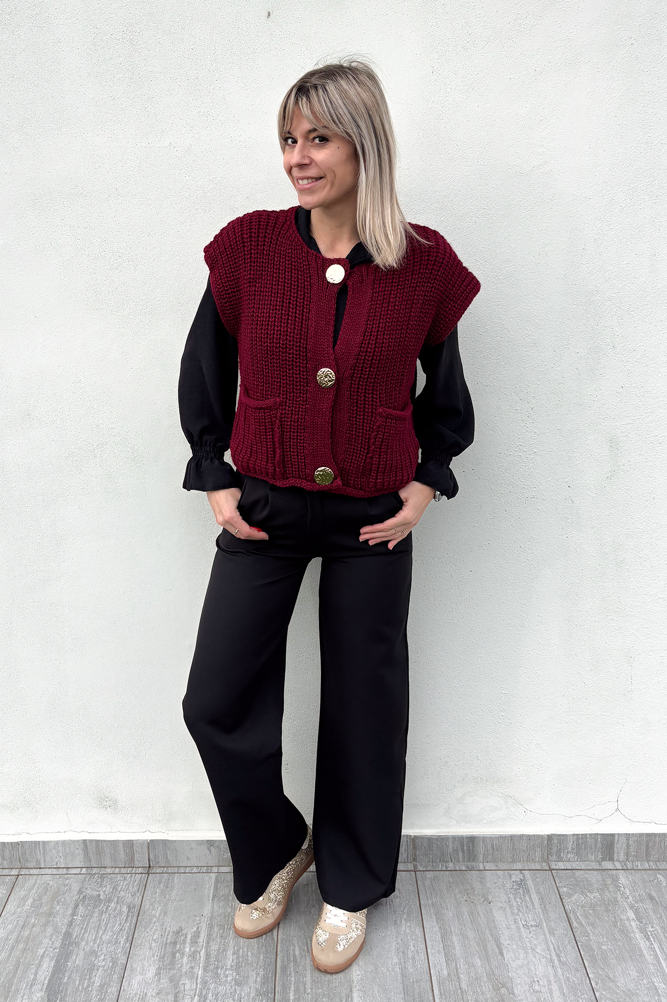 Gilet sans manches bordeaux en grosse mailles