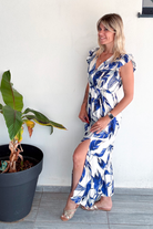 Robe longue blanche motifs bleus la boutique de lydie