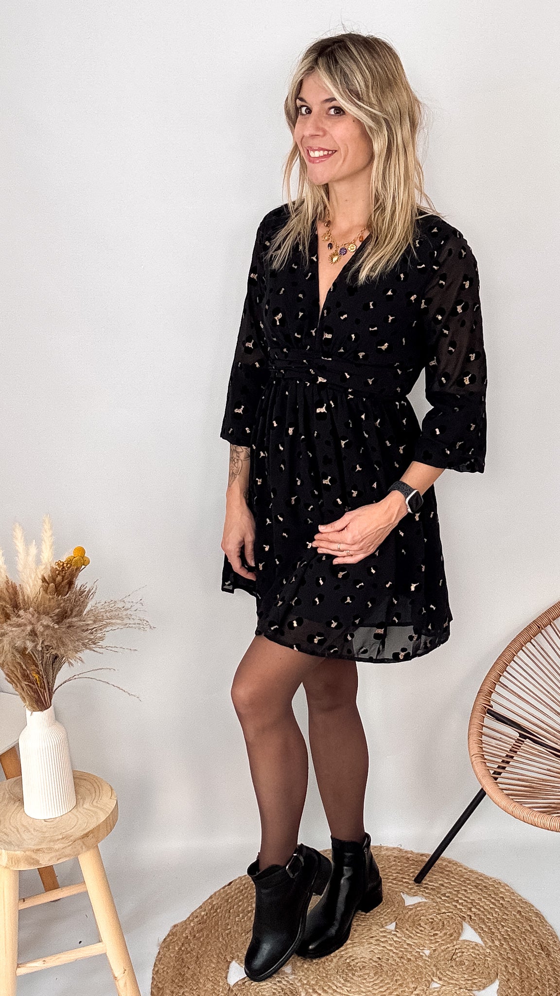 robe noire leopard