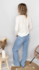 Pull fin écru col V brodé ROCK taupe la boutique de lydie