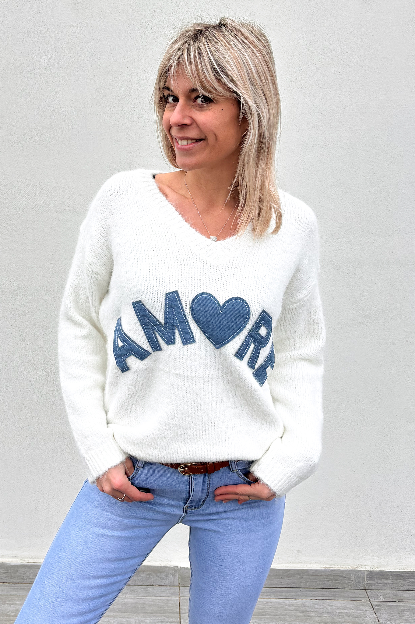 Pull blanc Amore la boutique de lydie