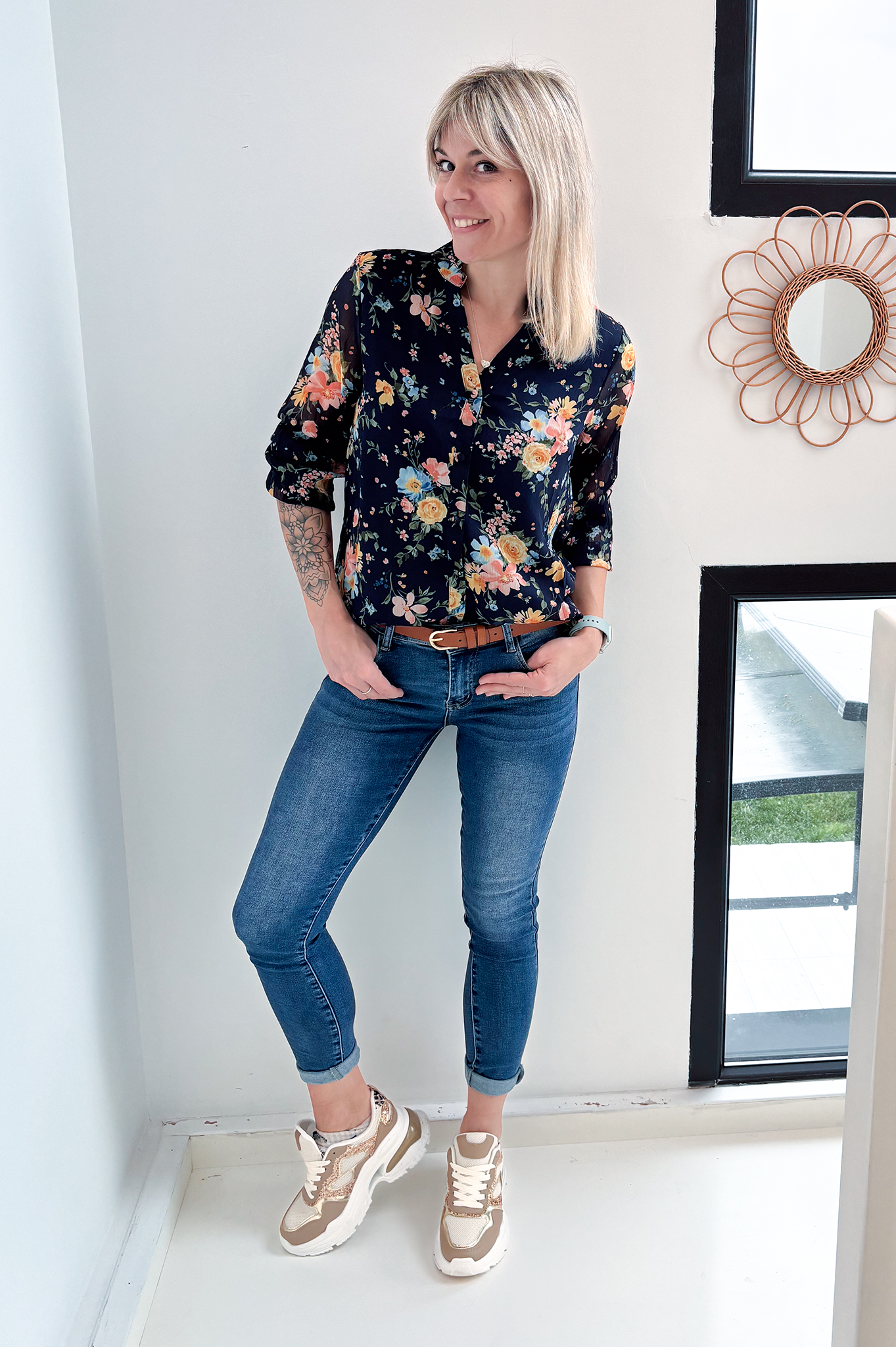 Blouse marine fleurie la boutique de lydie 