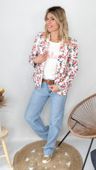 Blazer blanc motif fleuri rouge la boutique de lydie 