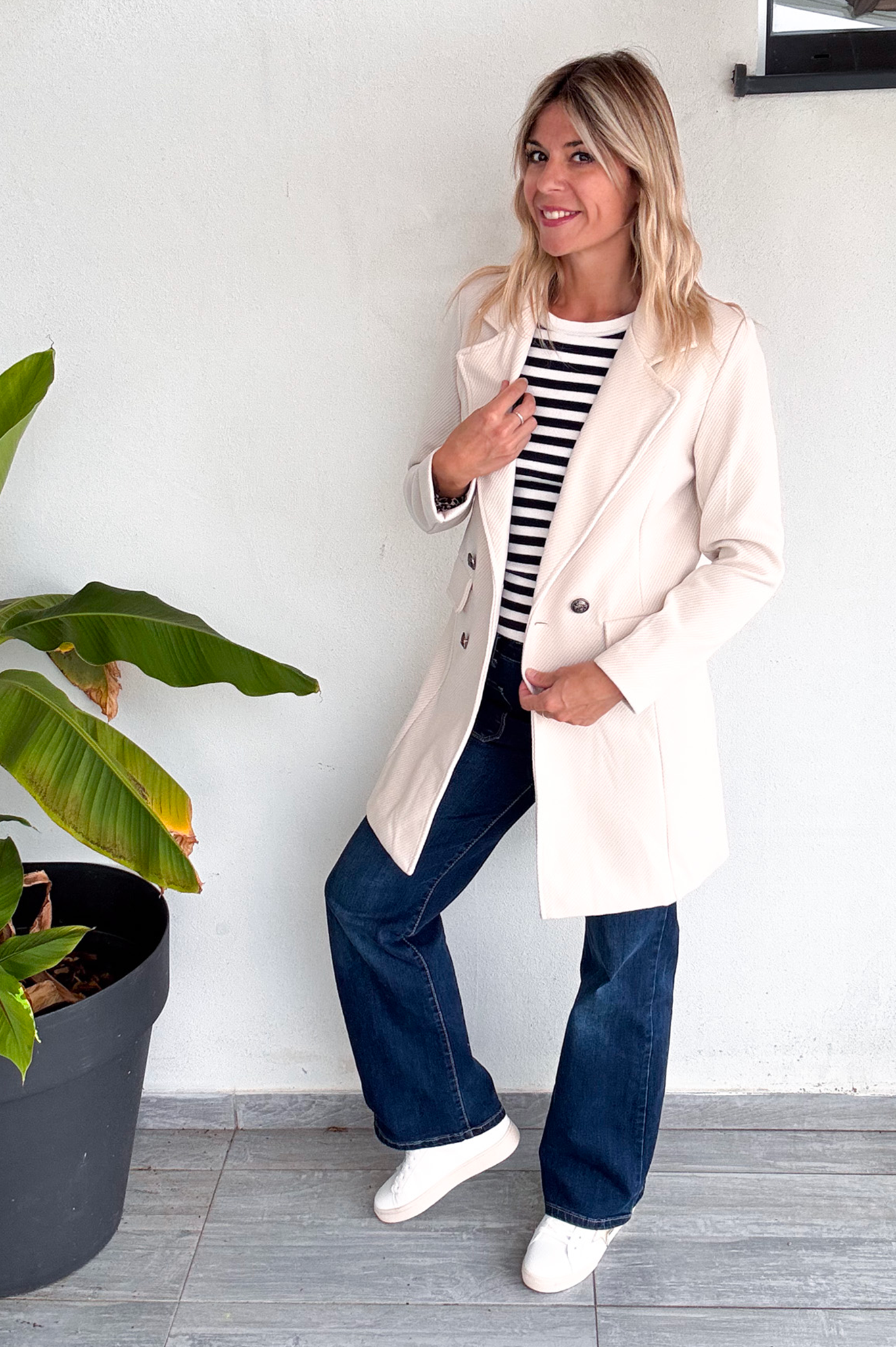 Manteau beige mi long, 4 boutons femme