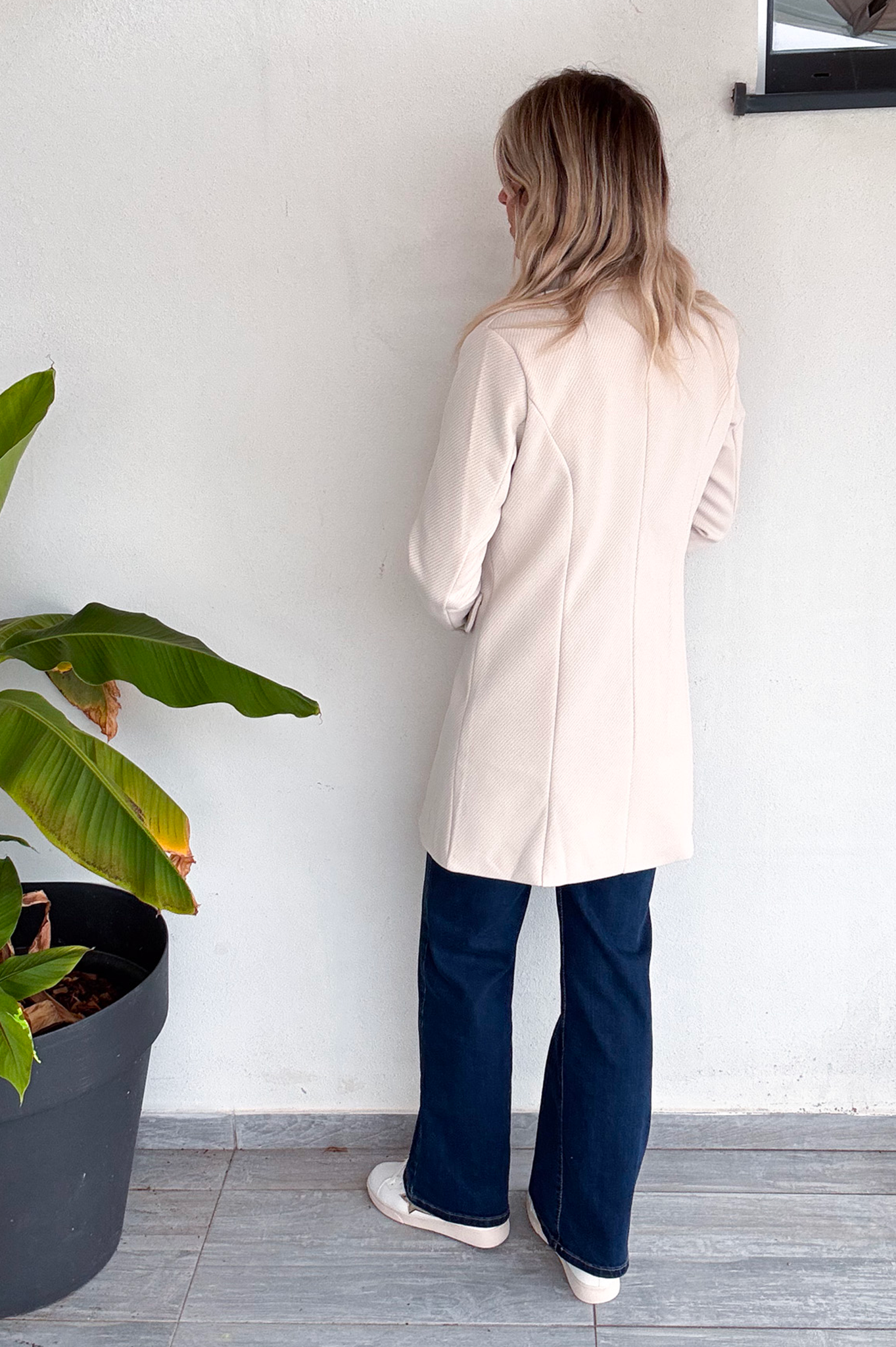 Manteau beige mi long, 4 boutons femme