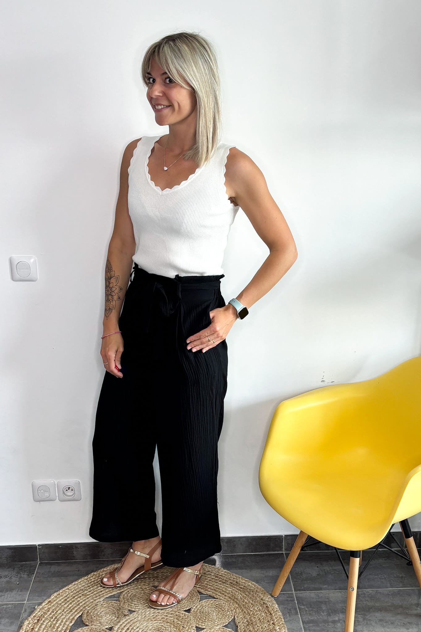 Pantalon noir en gaz de coton