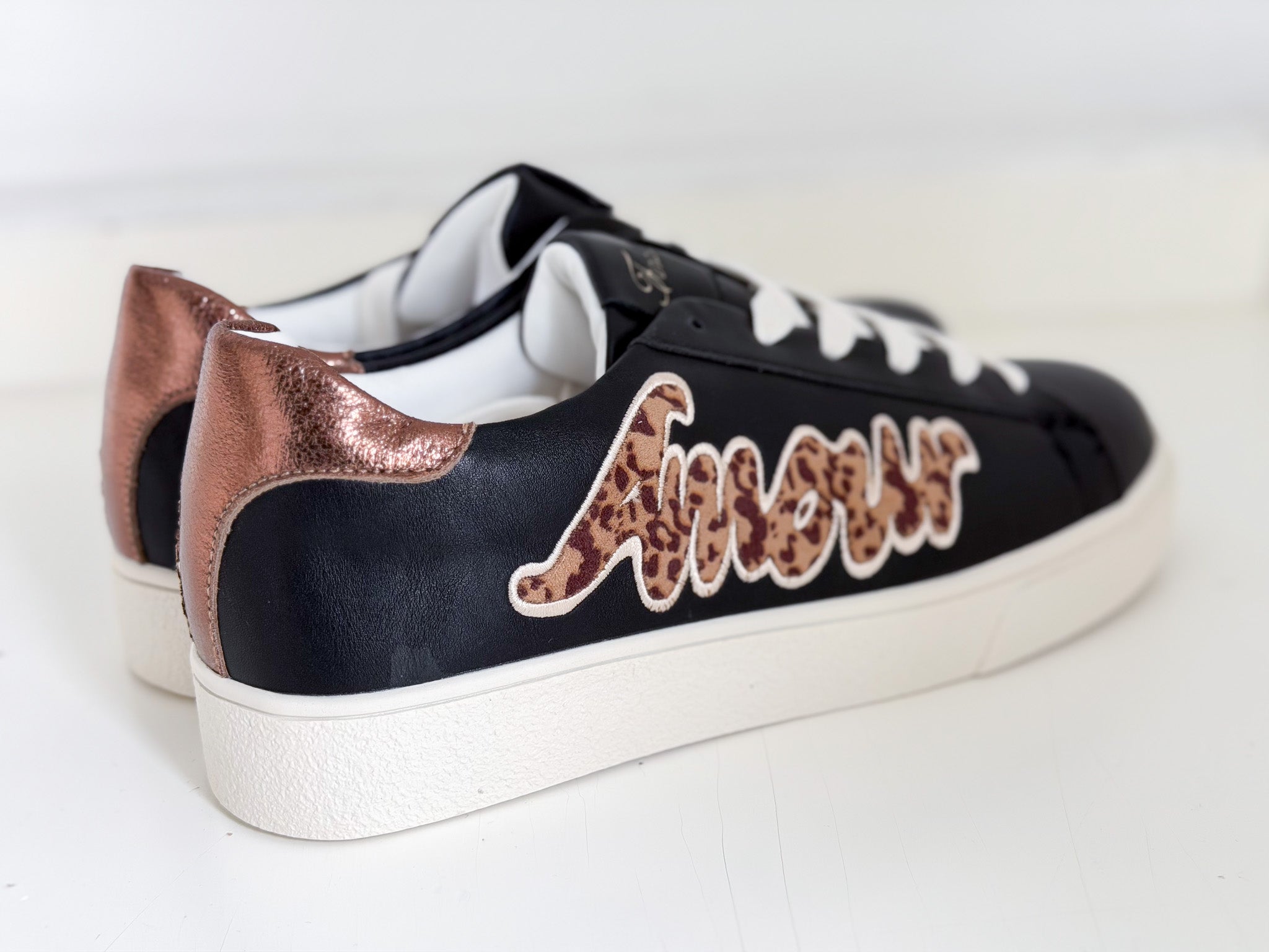 Baskets Amour noir / léopard la boutique de lydie