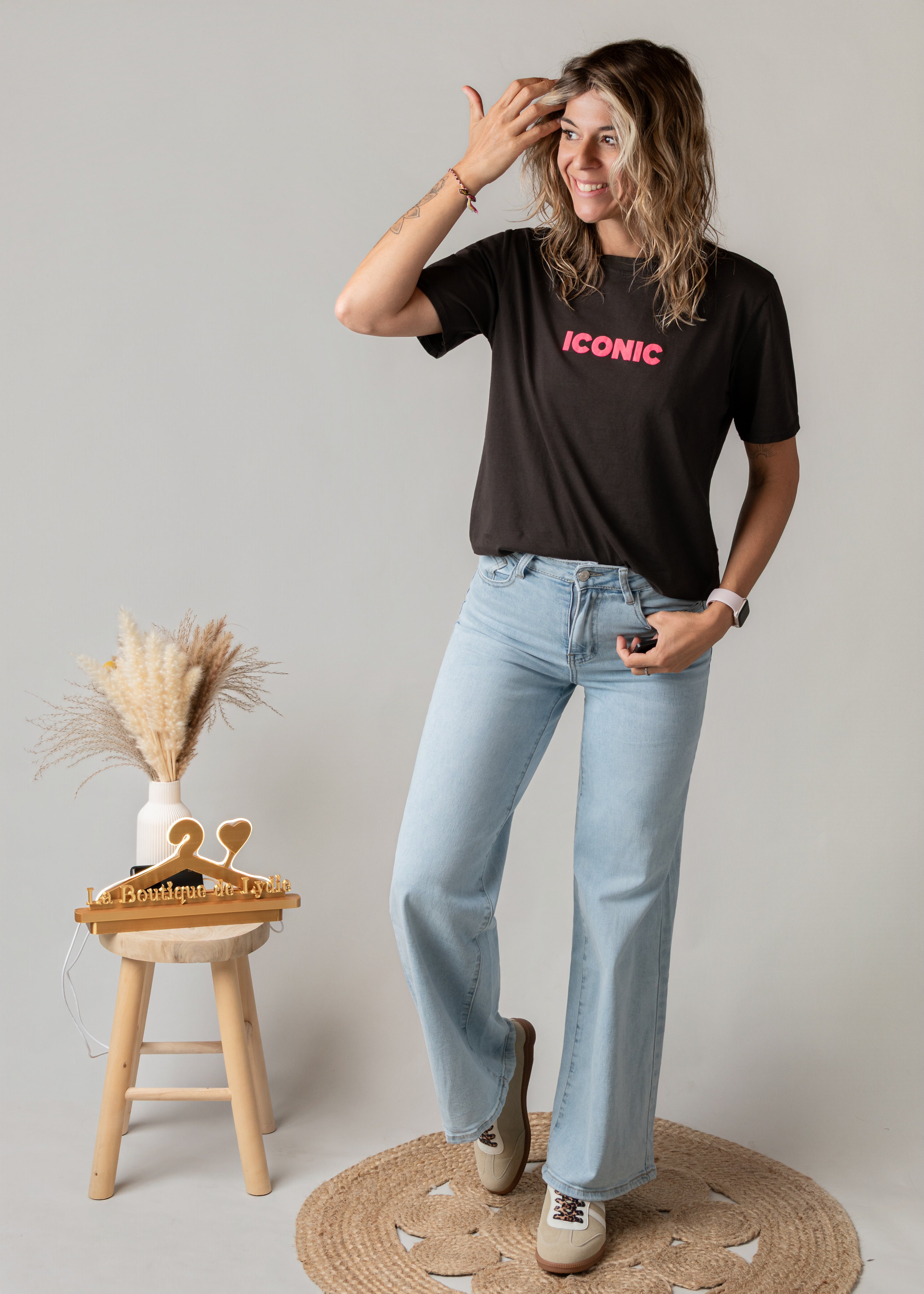 T-shirt chocolat Iconic