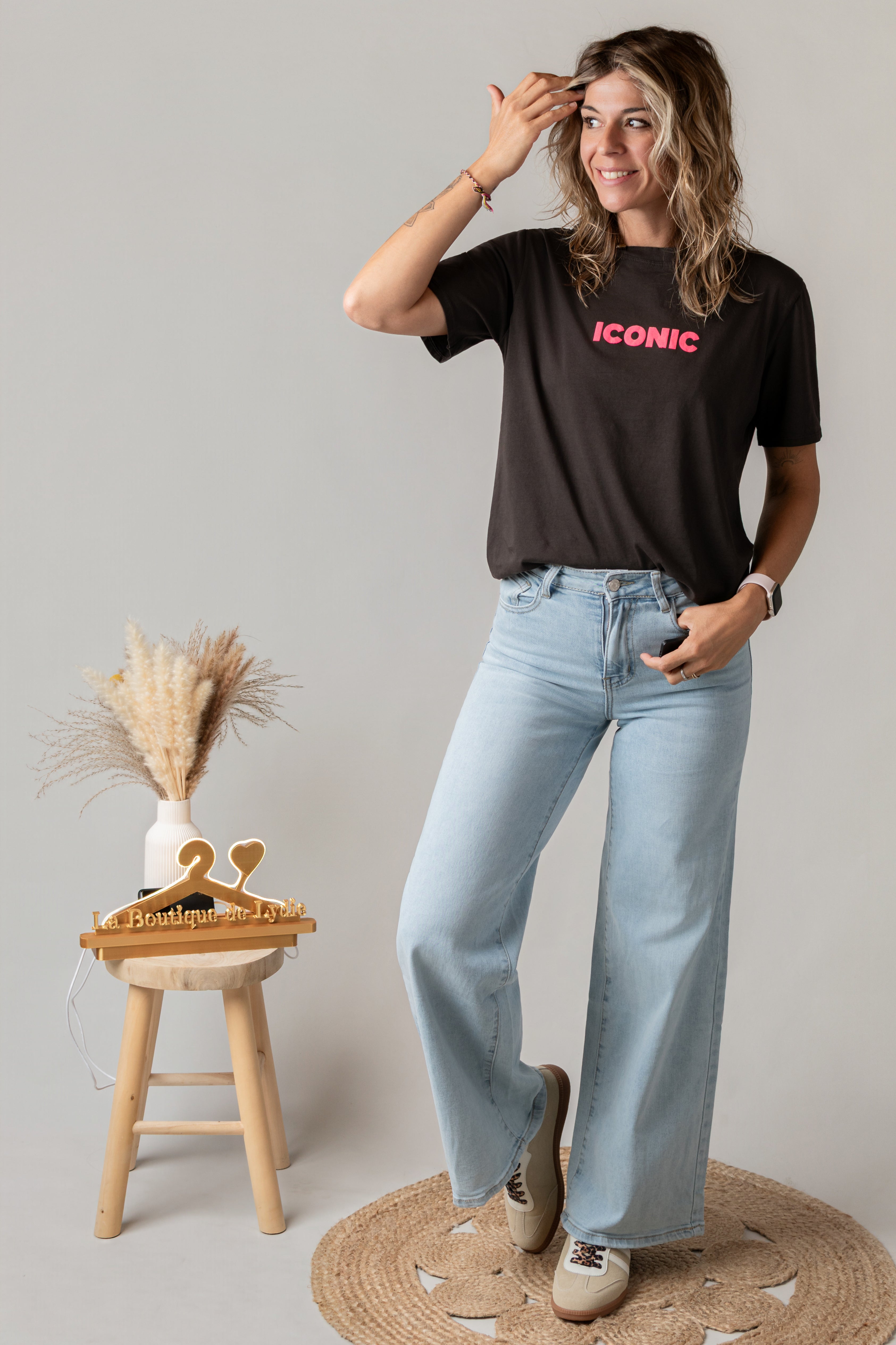 T-shirt chocolat Iconic