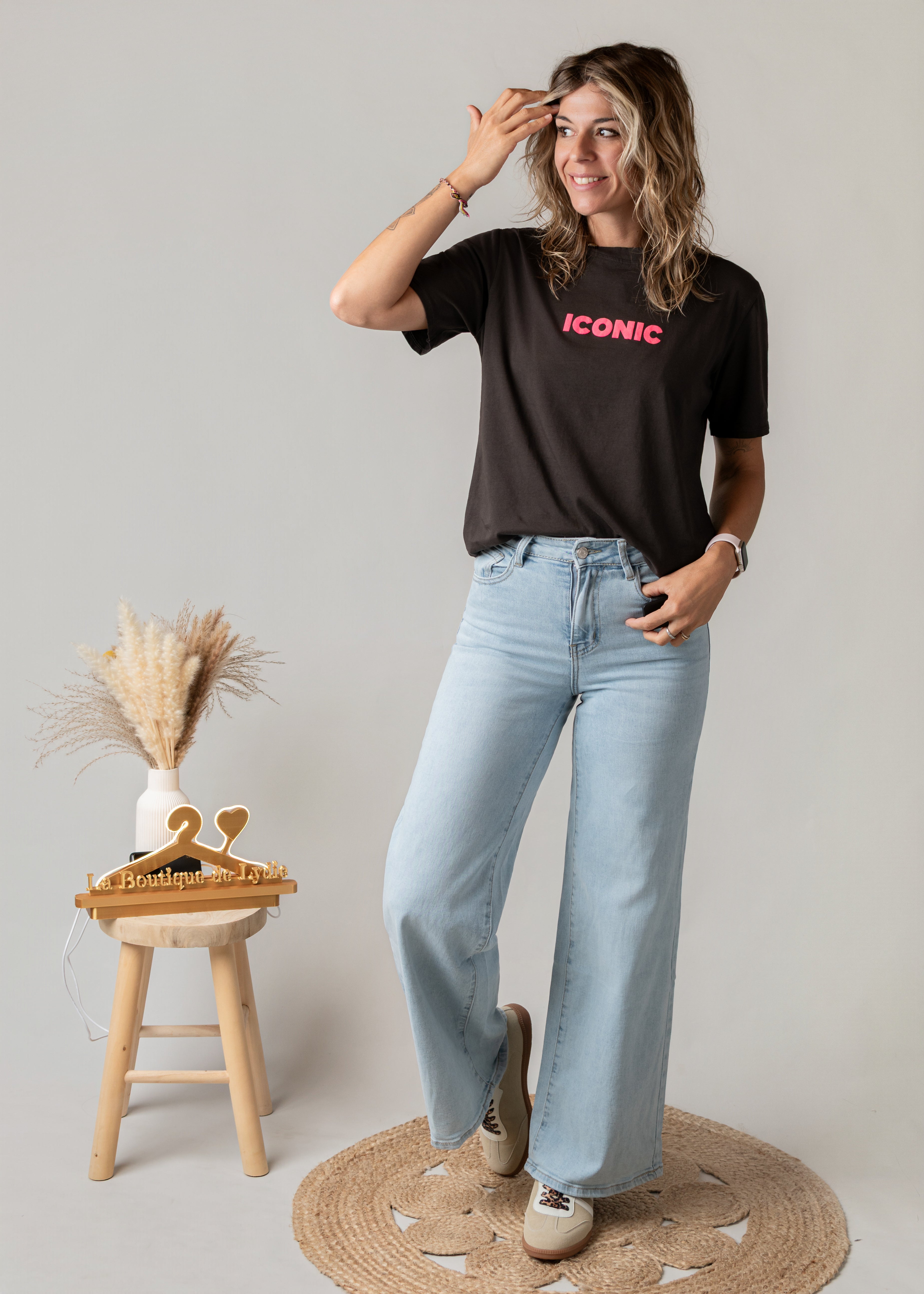 T-shirt chocolat Iconic